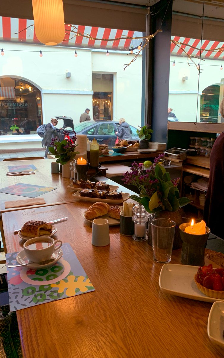 One of the best places to sit up and watch the city go by on a damp day ☔️ @ORSOCork #cork #corkrestaurants