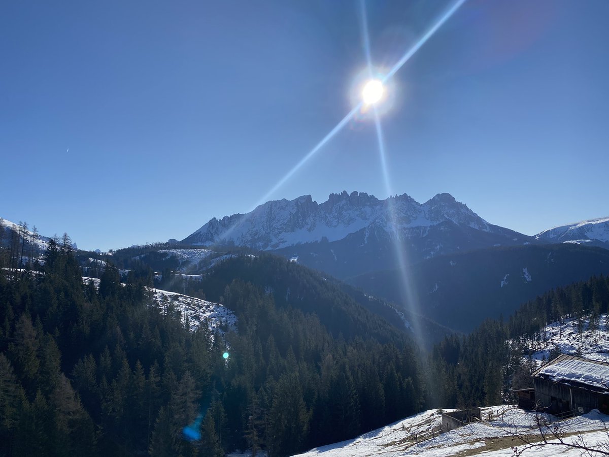 AgentCS's tweet image. Happy New Year aus #Suedtirol von den #Dolomiten... #Rosengarten.