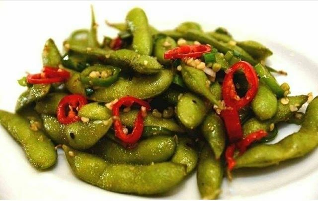 Looking for healthy places to eat this January?👀
Look no further! Our Edamame beans are great😋

#wokooshii #edamame #edamamebeans #healthy #healthyfood #saturday #shoppingcentre #healthyjanuary #saltandpepper #intutraffordcentre #mcr #lightmeal #snac… ift.tt/37VNDML