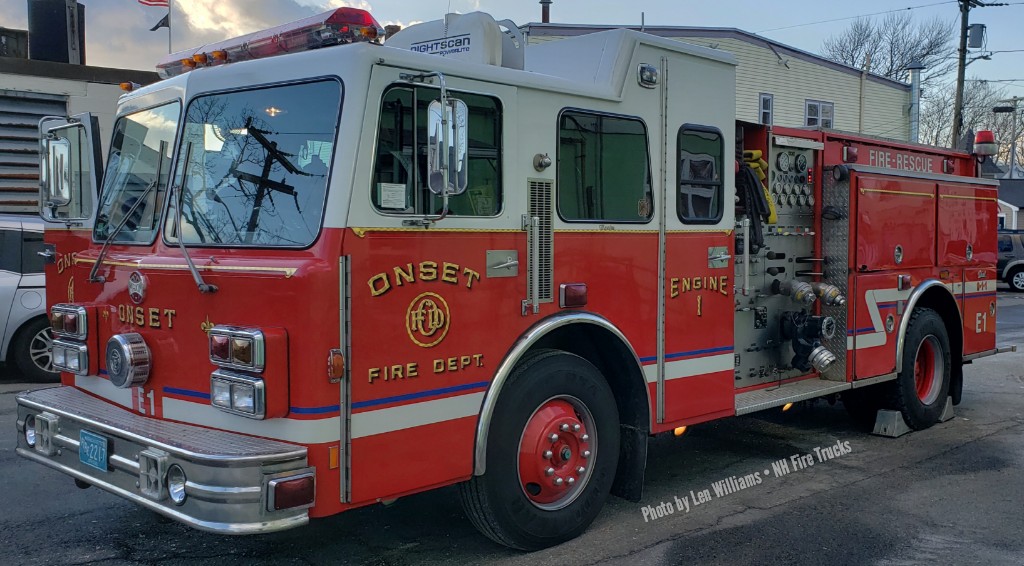 nh_trucks's tweet photo. Onset MA Fire Department
Engine 1
1988 Maxim 2000/500/50A (refurb 2005)
#OnsetFire #MaximApparatus https://t.co/6KR3GEvLNP