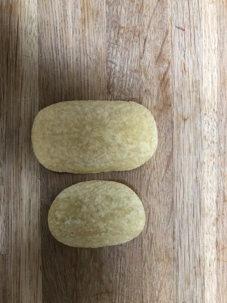 AllanT_J's tweet photo. @Pringles South Africa, why is there such a difference in Pringles from South Africa to the rest of the world?? https://t.co/BjDjaBjt2l