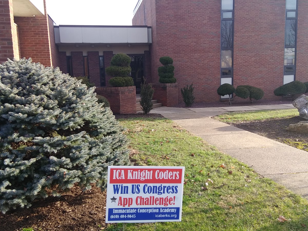 PEInvestorUSA's tweet photo. Reading Park Rd Businesses show @BerksCounty Pride in 
@ICAKnights Coders!!! @CongressionalAC https://t.co/w80K9rCr14