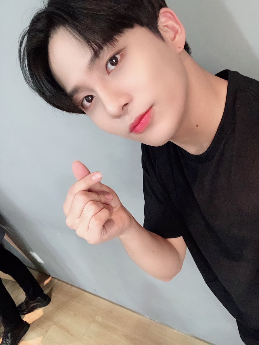 ATEEZofficial tweet picture
