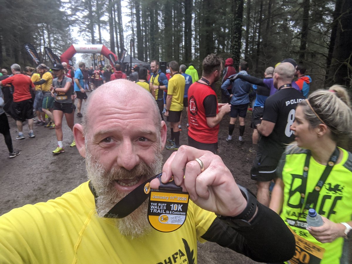 RCCS_MrMock's tweet photo. #RCCSWellbeing Another trail race done! 🙌👍🏴󠁧󠁢󠁷󠁬󠁳󠁿👊#RhedegDrosRhisga https://t.co/ReFG7hyUIy