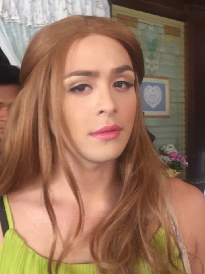 workofmart's tweet photo. AAAHHH! Another Best Actor win for you, @mart_drosario! 🏆🤩 CONGRATULATIONS! ❤️😭👏🏻

Super happy for you! Lalo na that it’s from #BornBeautiful, aka your most challenging role yet: BARBS! 💁🏻‍♀️💖

Worth it lahat ng diet, waxing, makeup and puyat! Keep soaring, Marty! 🙌🏻✨ https://t.co/KN4e8osNqr