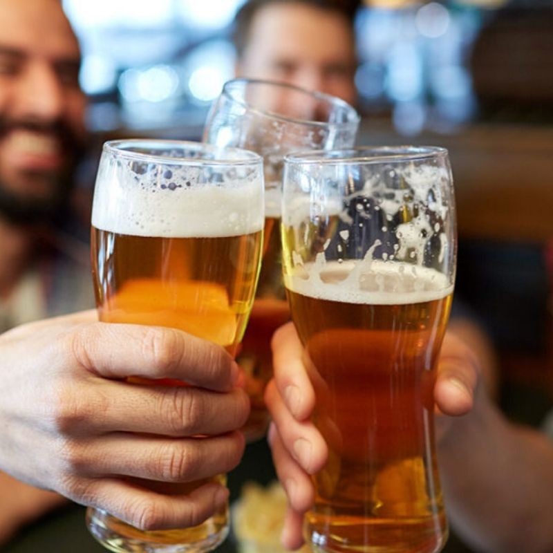 EmpireRestaura1's tweet photo. It's an exciting day of matches today for the Premier League - we will have Kozel and Budweiser for £2.50 per pint, and Old Mount for £2.99 a pint to enjoy the game. 🍻
#empire #empirebarandrestaurant #horwich #premierleague https://t.co/2A8pJ7If2J