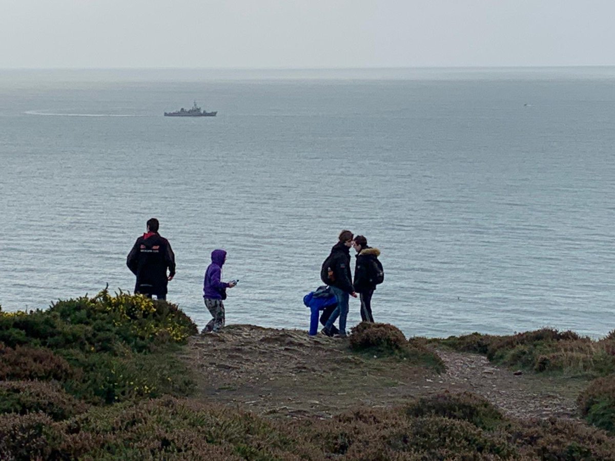 RathdaraCC's tweet photo. busy week for our first week back. We hope you all have a restful weekend. Next week is another busy one. PT meeting Tuesday, various in-services for teachers, CBA reflections and more. TYβs had a break this week in Howth! #transitionyear #tel #tlp2019 #dublin15 #howthcliff https://t.co/jSsiRLdw8t