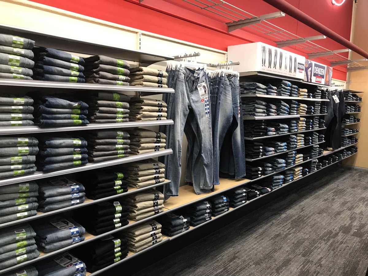 kellygtarget's tweet photo. Some people like crispy bacon on Saturday mornings, I prefer crispy folds! 🎯👍🏼 Thank you Arrison for your partnership with your DBO Iysha on elevating folding standards!!
@Aliciamillard17 @FrieryGreg @ArynSmith68 @WilliamHoopes @kmadvad https://t.co/ZvFFqbqfZS