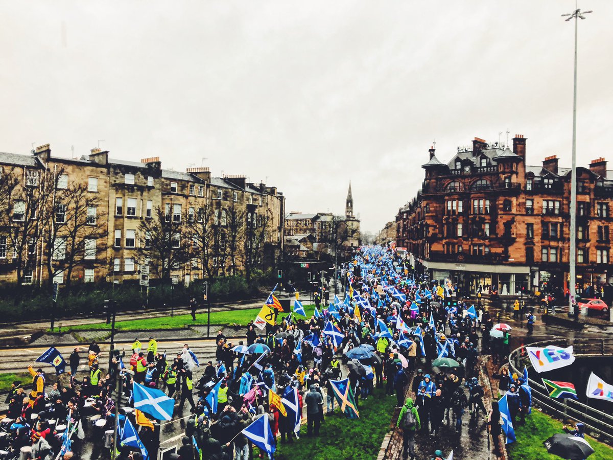 HumzaYousaf's tweet image. Brilliant Indy March in Glasgow with fellow supporters coming the length and breadth of the country to make their voices heard. The biggest indy march I've ever been on, the momentum is with us!

Pics via @rosscolquhoun