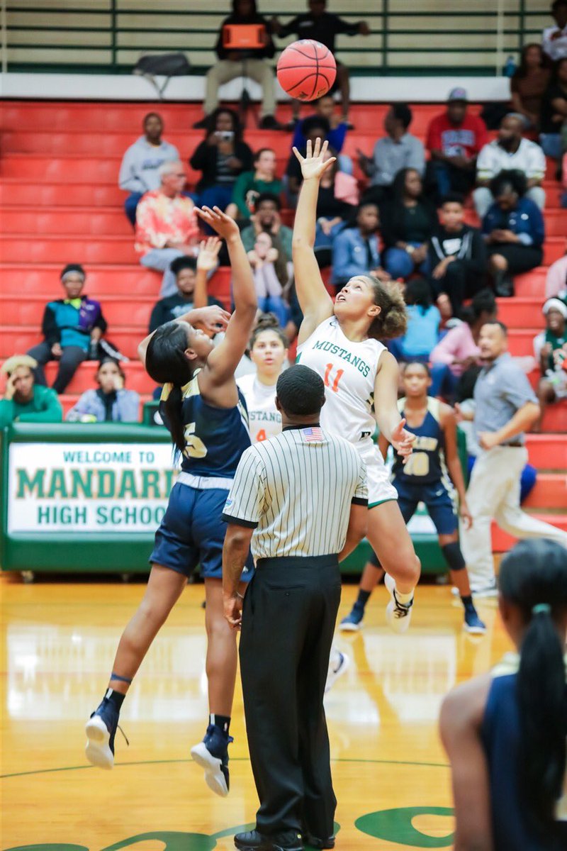 Girls Basketball at ⁦<a href="/ACHSSTINGRAYS/">ACHS Athletics</a>⁩ today! Tip Off 5:00pm