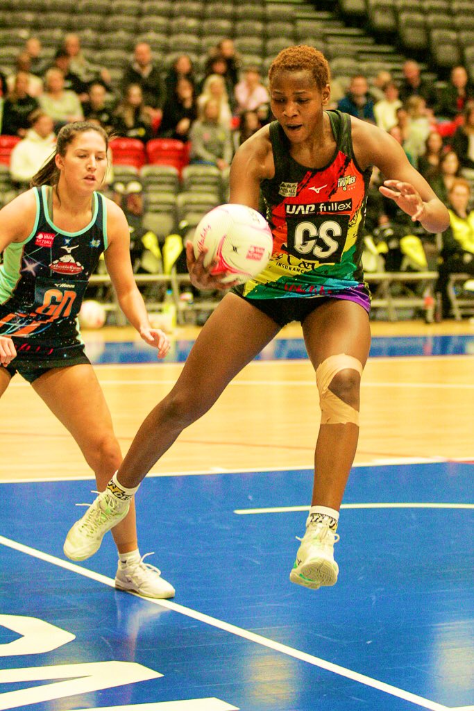 thundernetball's tweet photo. #ThunderPics π©β‘οΈπ€ππ
@thundernetball 67 - 48 @SevernStars https://t.co/KsIRFwT4rr