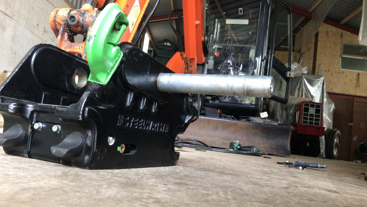 innovate_NI's tweet photo. Working on an Installation of a Steelwrist X04 @SteelwristUK Steelwrist UK Steelwrist UK #precisionpowerperformance https://t.co/SwZ9cHJtVF