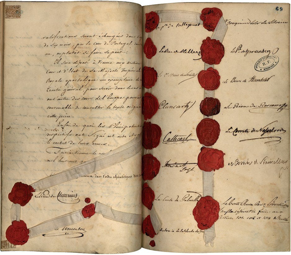 HistoireOdyssee's tweet photo. #DocumentHistorique L'Acte final du Congrès de Vienne, signé le 9 juin 1815. 

Cette convention, conclue à la fin de la Révolution fr. et des guerres napoléoniennes, avait pour but d'équilibrer le pouvoir entre les États en Europe. Cet ordre international a duré jusqu'à la #1GM. https://t.co/T0cfiBYmIn