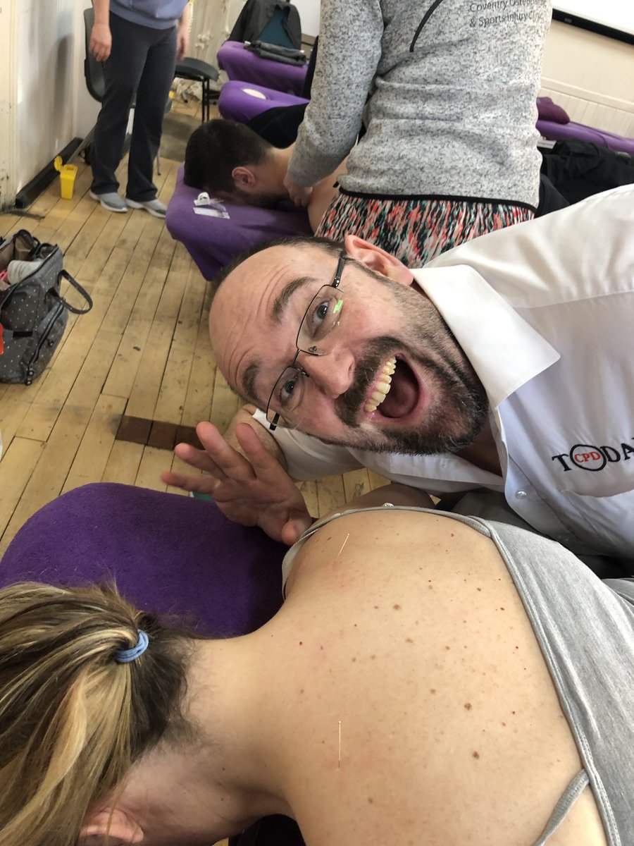 SportyOsteo's tweet photo. Having fun learning dry needling with @Saraluigi_18 Photo bombed by @painter_calvert @cpd_today @CedarHallOsteos https://t.co/MDitw2fvWn