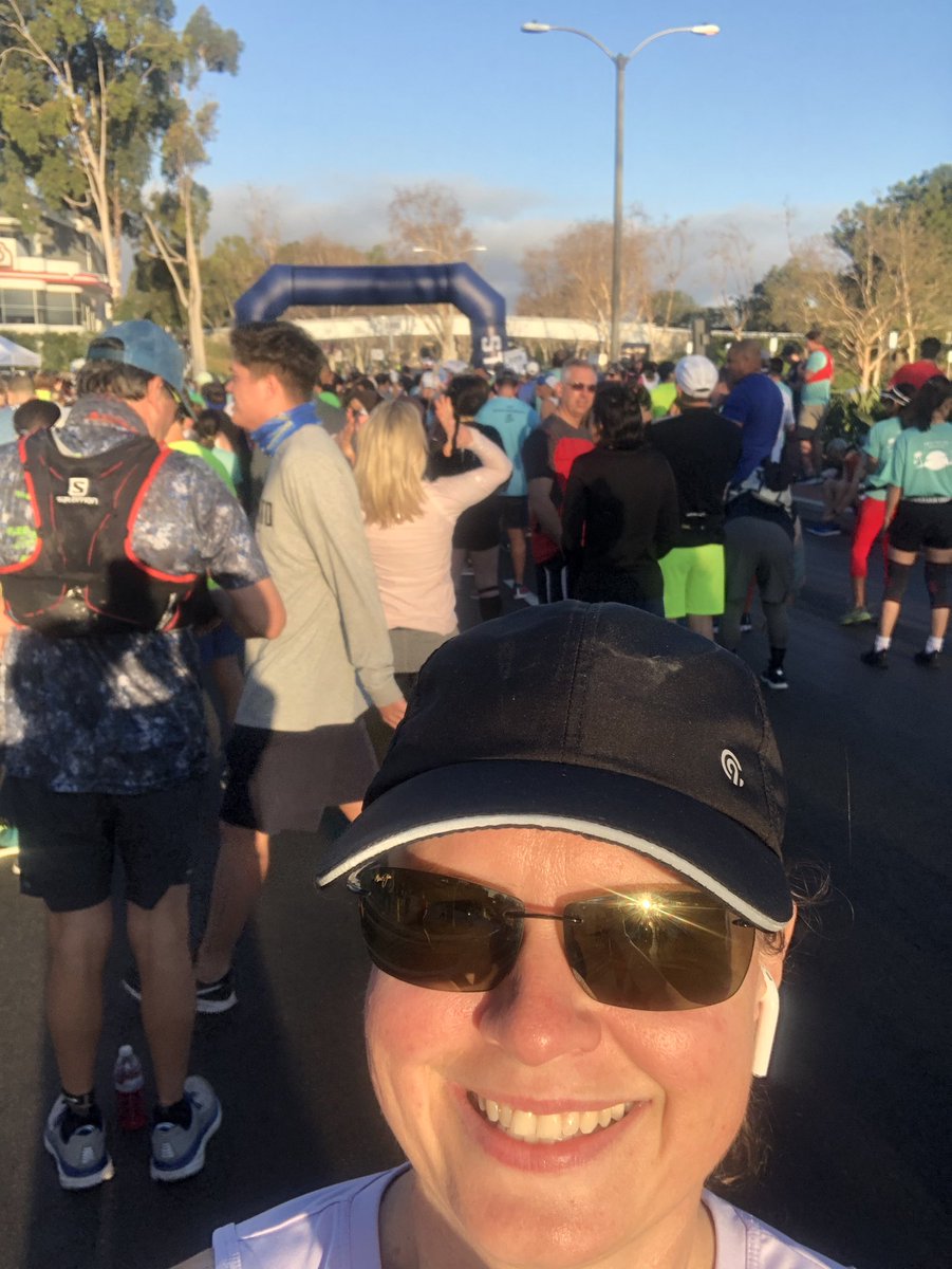 2hittheroad's tweet photo. At the start line of my first and maybe last #halfmarathon #irvinehalfmarathon #trainedhard #ready https://t.co/8ARZBQrhTk