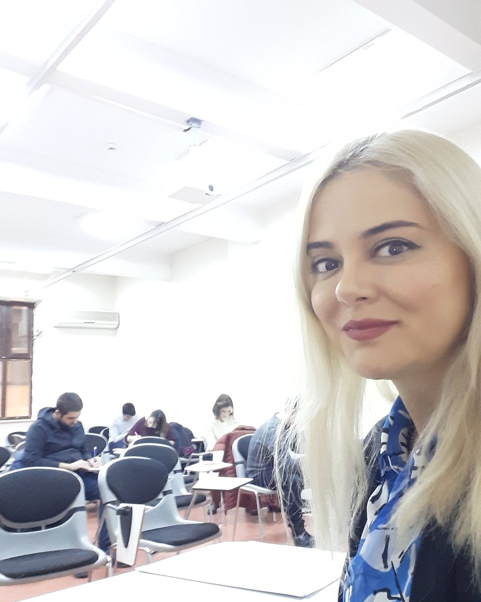 ecehanersoz's tweet photo. Bahcesehir Üniversitesi'nde verdiğim Musteri Deneyimi Yönetimi Dersi'nin finali
#müşterideneyimi
#hikayeleştirme #oyunlaştırma #tasarımodaklıdüşünme #dijitaldönüşüm  #kullanıcıdeneyimi #çalışandeneyimi  #teknoloji #pazarlama40  #endüstri40 #tüketicidavranışı #marka  #finalhaftası https://t.co/mgjBExJw0r