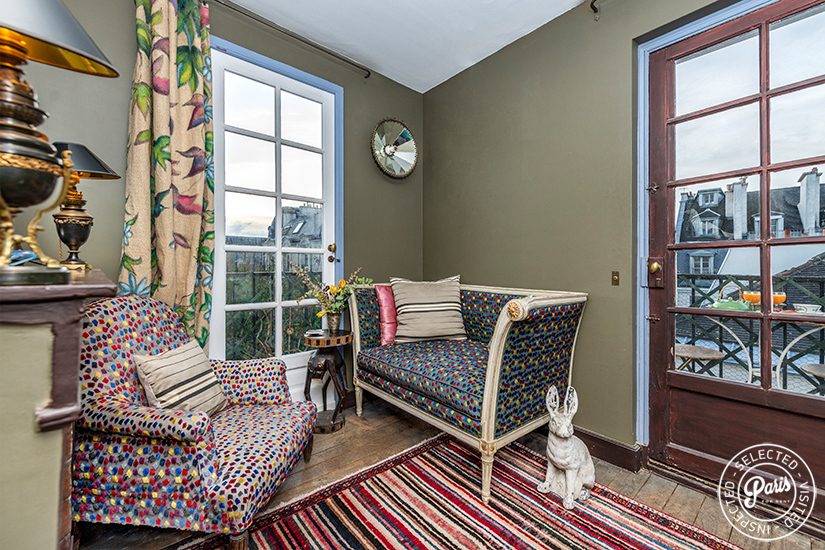ParisForRent's tweet photo. Can you dream of anything more romantic than Valentine's Day in your own Paris apartment rental? #valentinesday #saintvalentin #willyoubemyvalentine #paris #travel #parisfrance #romance #love #vacation #vacationrentals - https://t.co/8sAuNayijl https://t.co/hqnjPrlxXw
