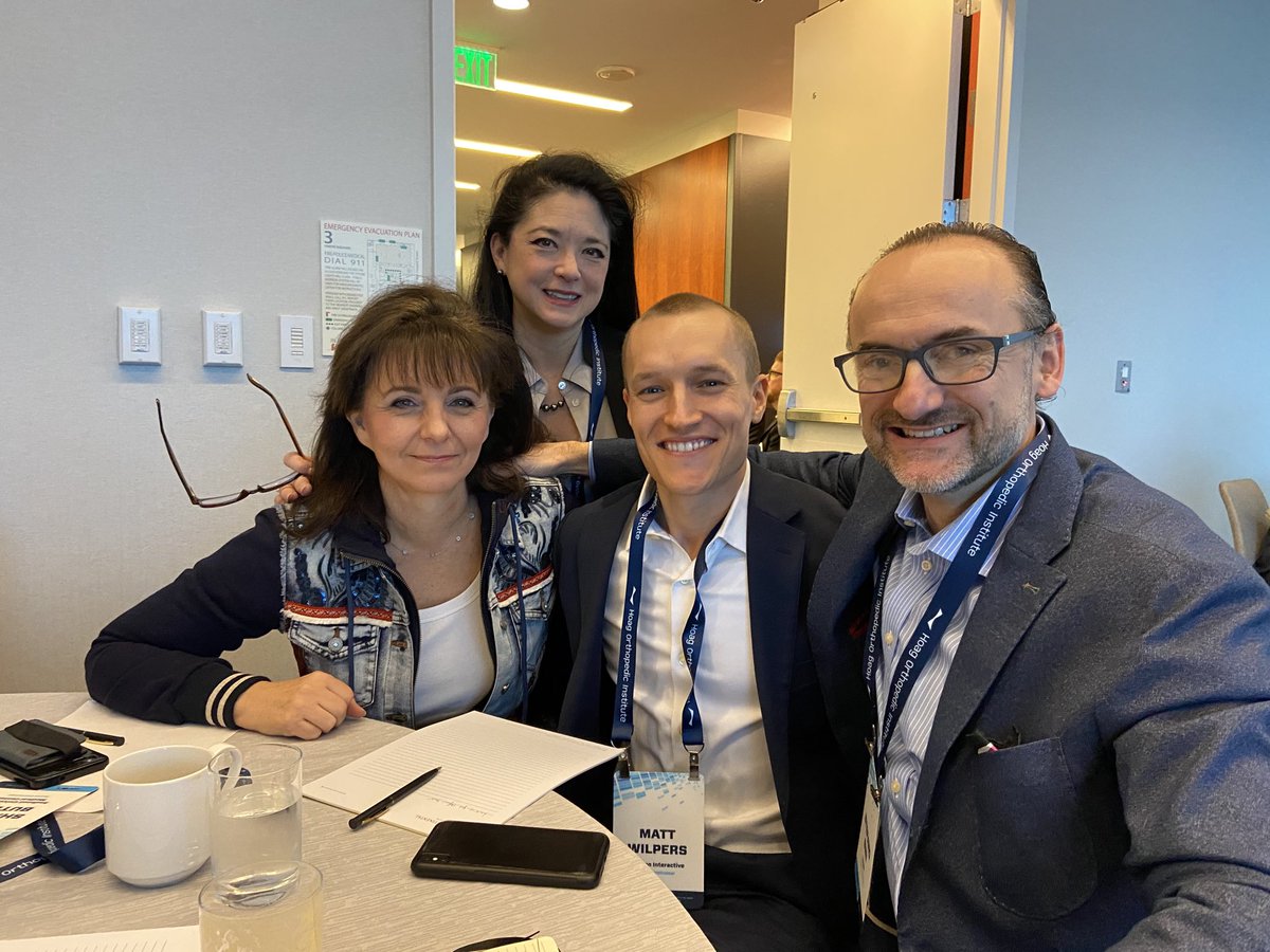 sbinimd's tweet photo. Getting started on starting #docsf with ⁦@DrVondaWright⁩ ⁦@CleverThought⁩ ⁦@MattWilpers⁩ https://t.co/QNJYnFfkOj