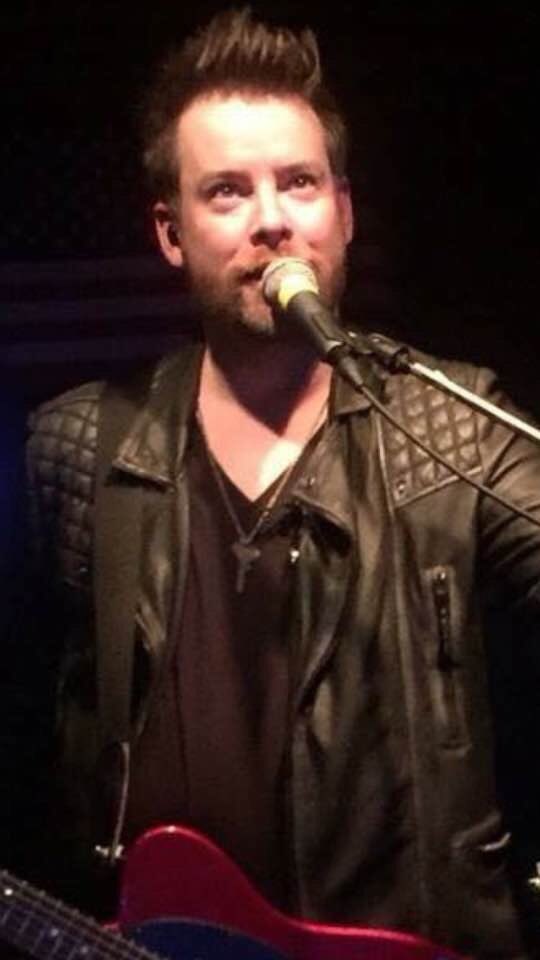 NyCArole426's tweet photo. #FB @thedavidcook On Behalf Of yOur #LOudLOvinFandom πI will leave This CROWN π 4 you! By a #LANDSLIDE of 18,645 #VOTES.. another record broken.! YOU R The MOST HANDSOME BEST AMERICAN SINGER of 2017! #LilCrashers voted once every 24 hrs 4> 9 months! #Congrats π@voteformost https://t.co/Kgo5JU8GfZ