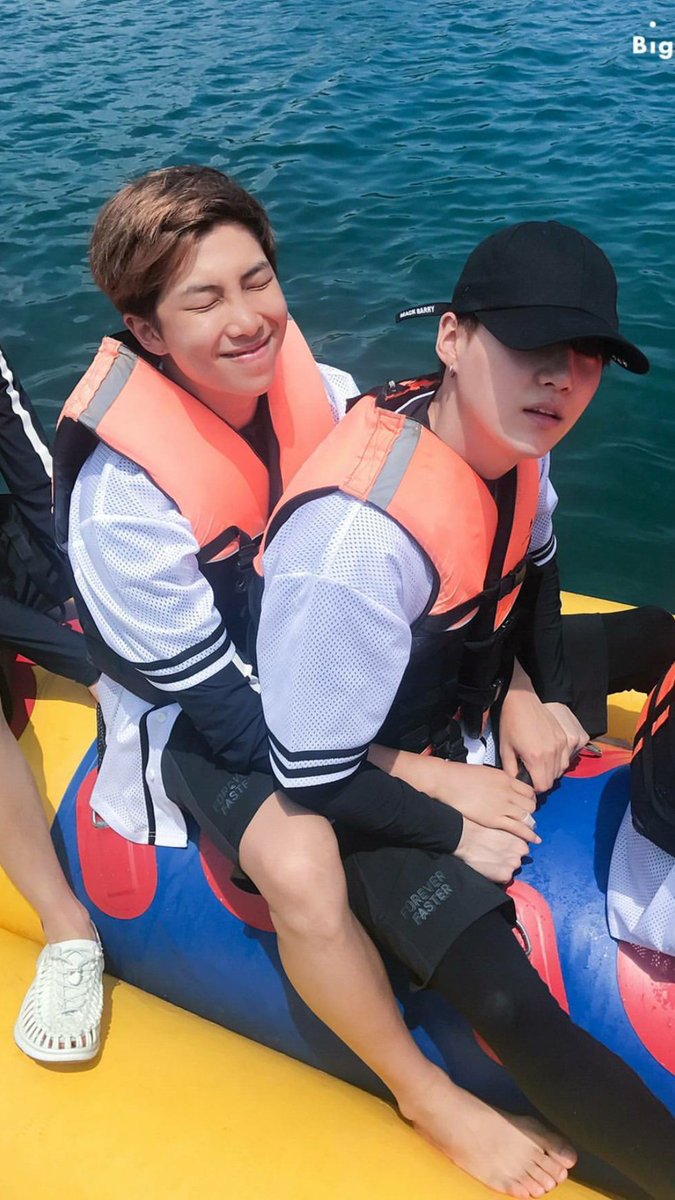 RismaAini5's tweet photo. #CONNECT_BTS 
#MinYoongi 
#RM 
👑❤ https://t.co/atcWCNqOPn