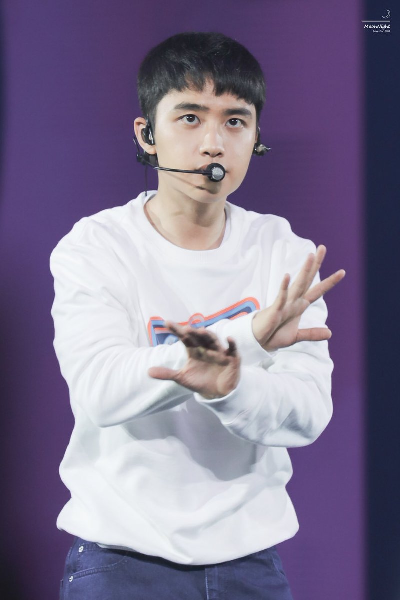 MoonNight_exo's tweet photo. Happy Birthday to KYUNGSOO ❤️

#HAPPYKYUNGSOODAY #경수아생일축하해
♡ ♡ ♡ ♡ ♡ ♡ ♡
#EXO  ⁠ #엑소 #EXOL #엑소엘 #KYUNGSOO #경수 #HappyDOday https://t.co/azcRd7NEyF
