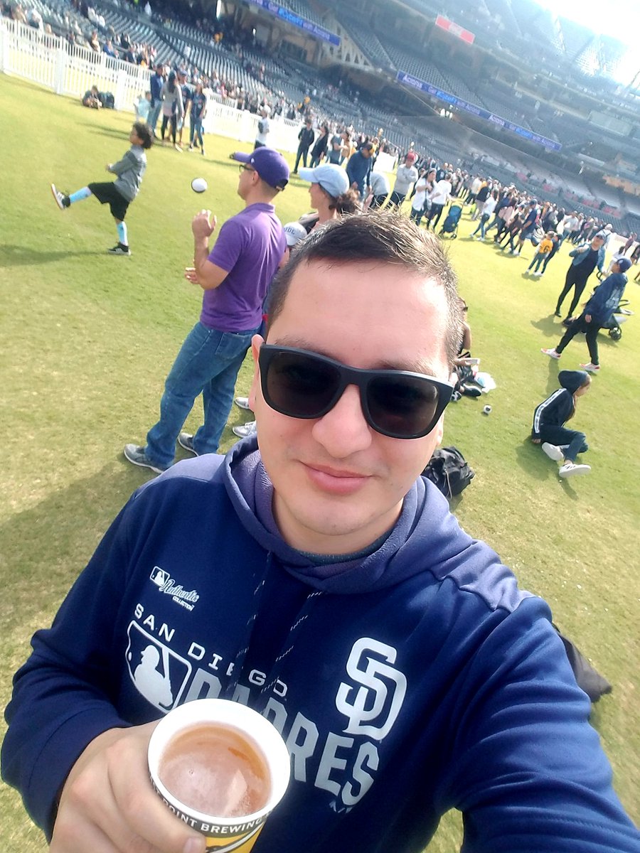 Héctor Quintero tweet media