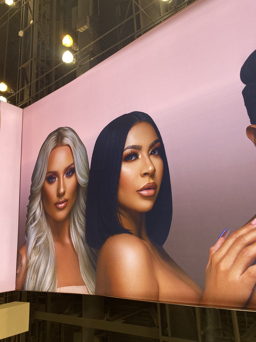 frannnnnn__'s tweet image. #IMATS @Evettexo so happy for you 🥰