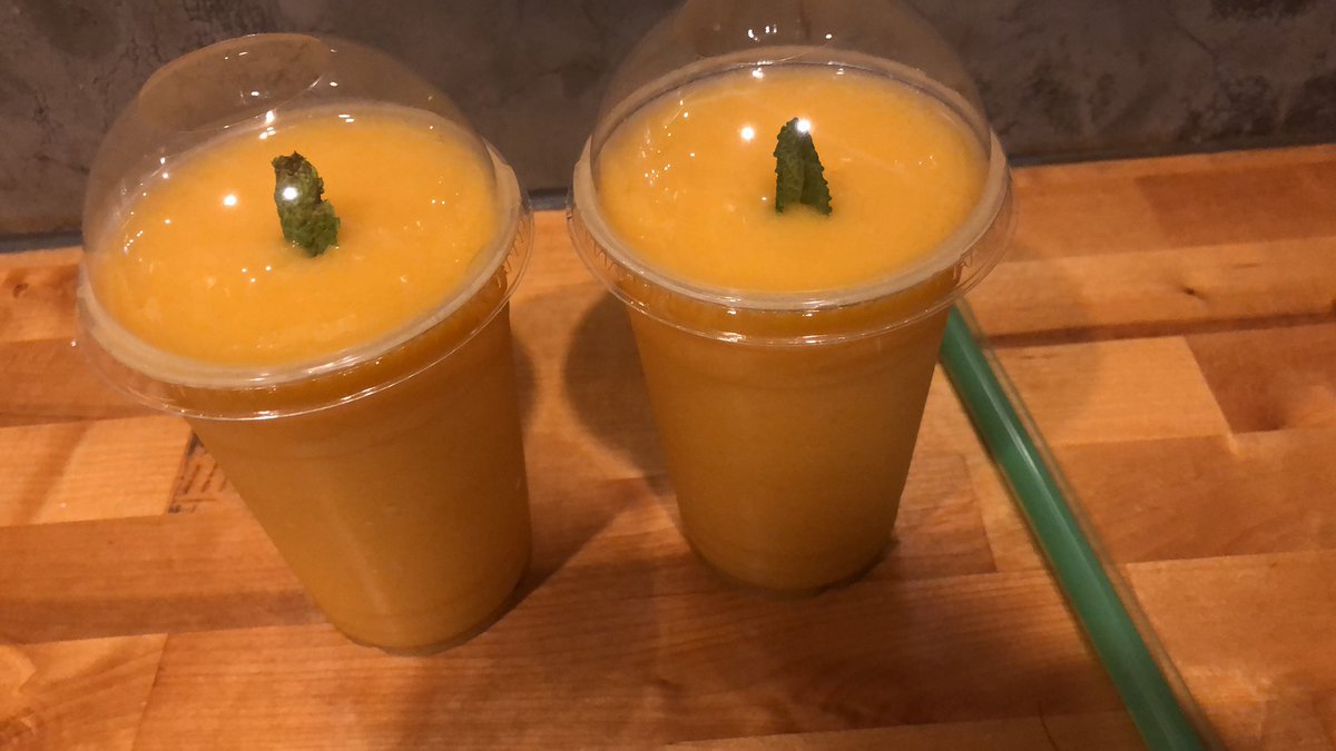 ttmLE's tweet photo. ๐ดJBโs Belated Birthday Event๐ด When the cousin @LPHVM__ canโt attend the event so, you have to buy/drink; two drinks ๐ฅถ๐ฅญ๐ง (one on the go~) for two sets of freebies ๐Thank youu @UKAhgase @twinkleshinshin @GOT7Official #GOT7ย ย #๊ฐ์ธ๋ธ #OFFSHOREISLAND #IThinkILoveYouJBDay ๐ https://t.co/rq1P5btWqj