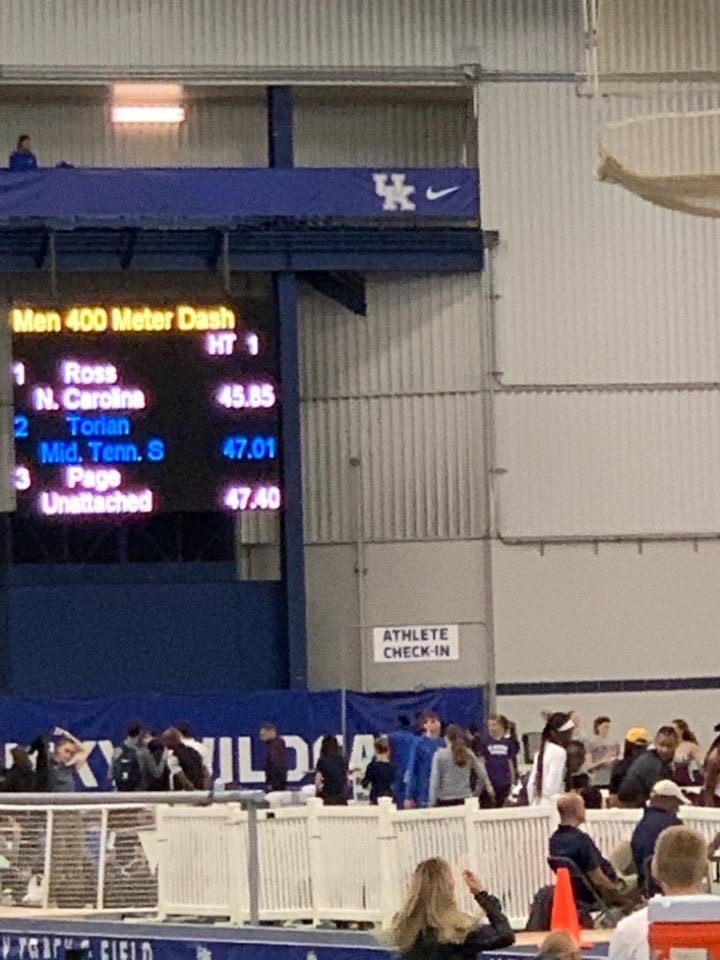 TrackXplosionNC's tweet photo. Track Xplosion Alumni, Jr. Ross, runs fastest time in NCAA - 45.85!!!  🔥🔥🔥 #WESEEYA https://t.co/7wd0tAsiY4
