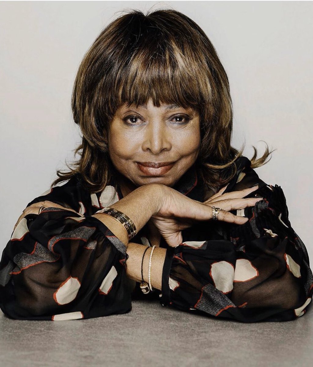 tinaturnerblog's tweet photo. #TinaTurner by Vera Tammen (2019) 
https://t.co/cjlyAZSjA6 https://t.co/0pqKR8i5qN