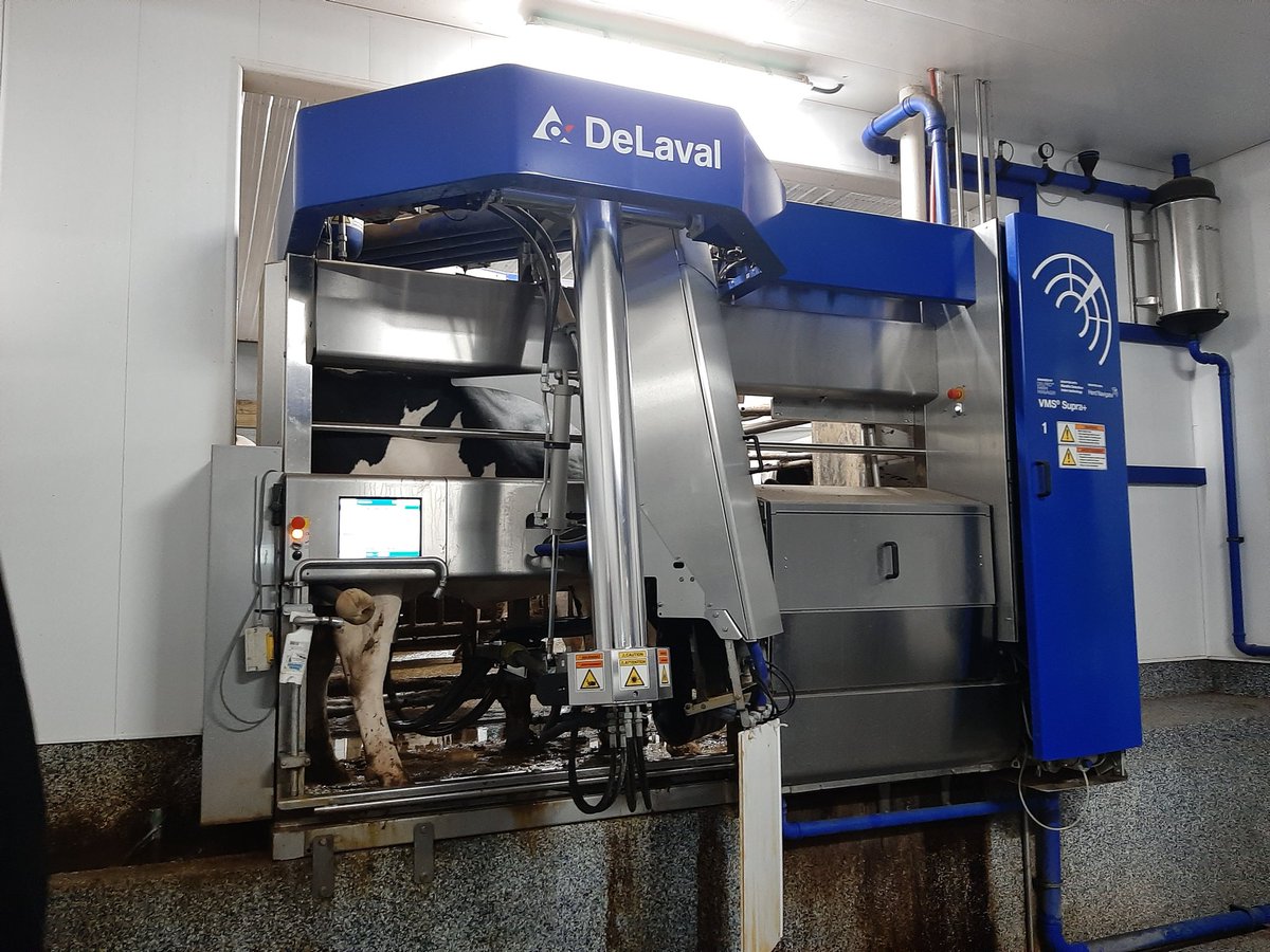 We would like to thank <a href="/DeLavalCanada/">DeLaval Canada</a> for their continued sponsorship towards this annual trip. It was great to see how different farmers use different milking and feeding equipment in their barns.  <a href="/JJasonFrench/">Jason French</a> #aggiesgoeast