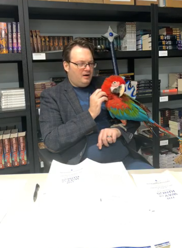 SherpaWhale's tweet photo. @BrandSanderson Award-winning author gives detailed lecture while stroking needy bird
amazing
#brandonsanderson #cfsbf https://t.co/kmuhYUwhQO