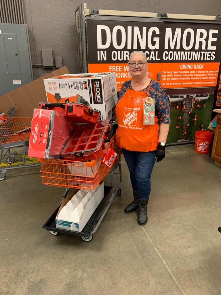 Nice recoveries made by @BirchumDeborah  and Denise here at <a href="/HD3867/">Springfield Home Dep</a>  <a href="/jonforeman35/">Jon Foreman</a> <a href="/kelly_broyles/">Kelly Broyles</a> @PjacksonHD3819 <a href="/GardnerD314/">Sara Gardner</a> @GardnerD187