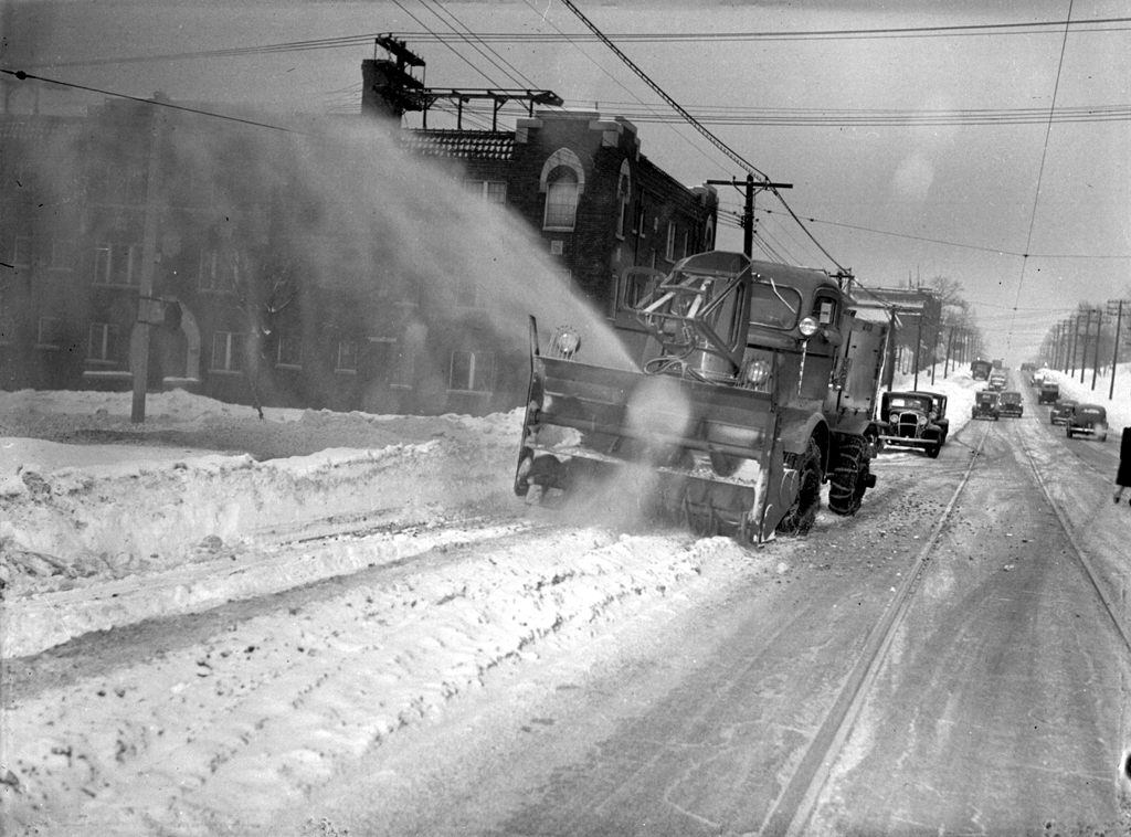 New snow removal machine in residential Toronto, [circa 1945] (I0011399)