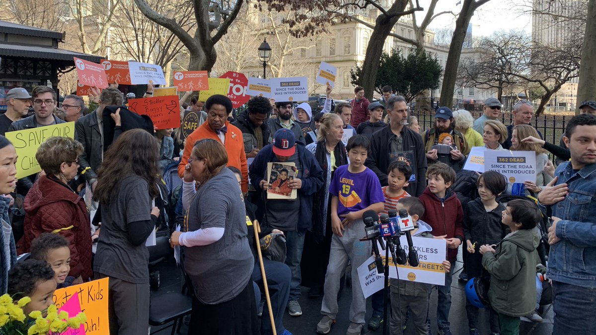NYC_SafeStreets's tweet photo. We’ve got a great crowd forming for today’s #StrollersForSafeStreets action near City Hall. #StopRecklessDriving https://t.co/XYKE8TKIQL