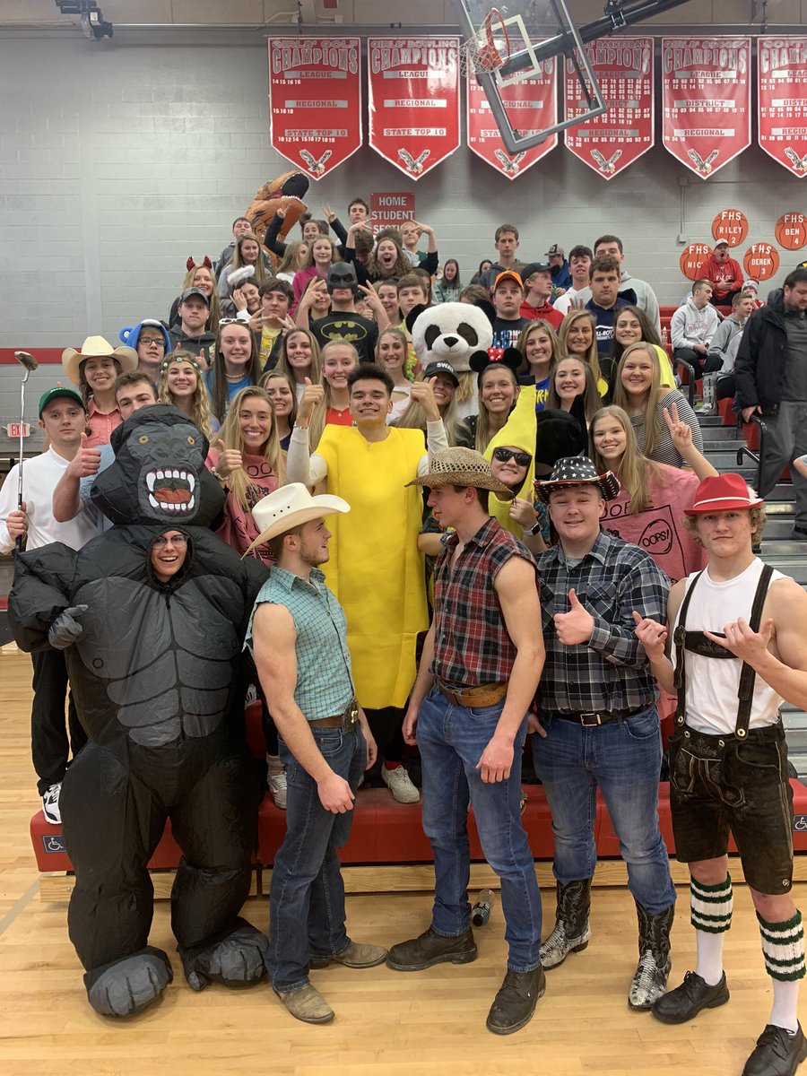 muthstudents's tweet photo. https://t.co/y0WxjURdGB the legendary student section has returned and is ready to win Battle of the Fans for 2020‼️❗️‼️Check out how the Eagles Student Section is superior and more deserving than our competitors.  Like and retweet but most of all enjoy‼️🦅🏀 #botf #hypefansonly https://t.co/gSZCm2HZhi