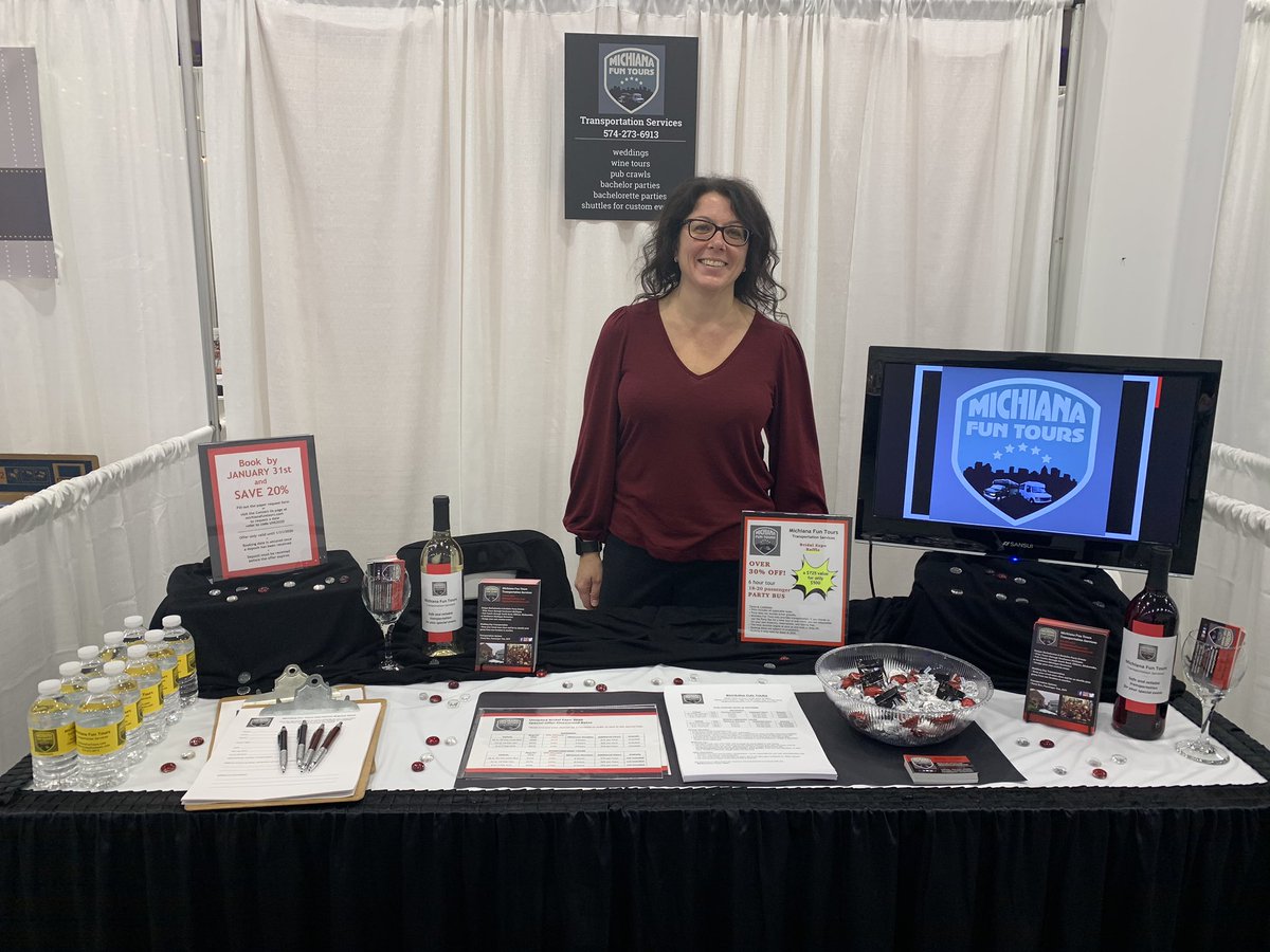 MichianaFunTour's tweet photo. @ Bridal Expo Showcase 2020 https://t.co/qpJ562IADl