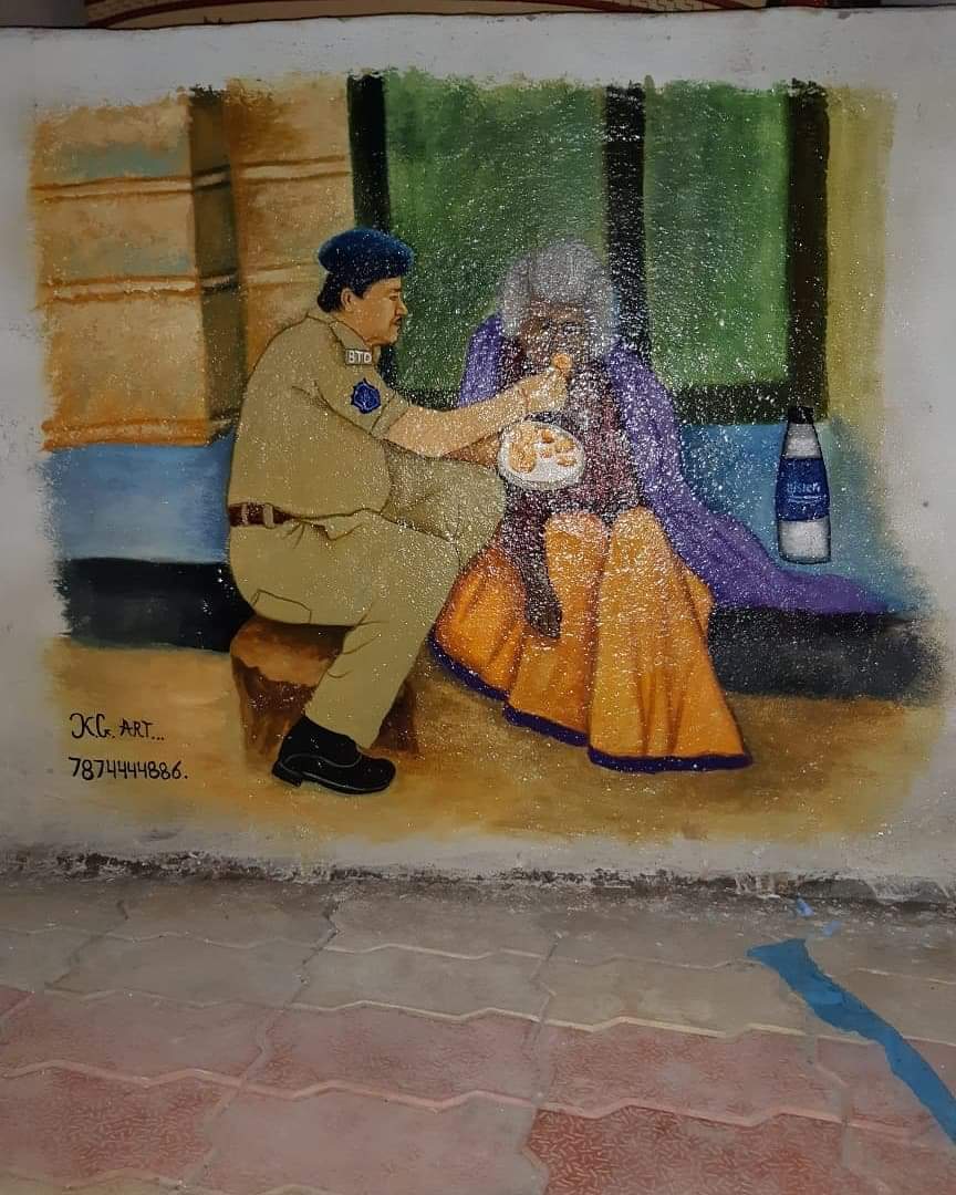 AmitHPanchal's tweet photo. માનવ સેવા એ જ પ્રભુ સેવા! 🙏

સુરક્ષા સેતુ સોસાયટી #Botad જિલ્લા પોલીસ, ઉત્સવ ગ્રુપ, ત્રિમૂર્તિ મંદિર દ્વારા "માનવતાની મહેક" જરુરિયાતમંદ માટે સેવાકાર્યનો શુભારંભ! 🙌

આપની પાસેની વધારાની ચીજ વસ્તુઓ મુકી જાવ, જરુરિયાતમંદો લઈ જાવ.

[📸 @DrJigneshGamit] #WallOfHumanity #Gujarat https://t.co/IKHjsWwvtN