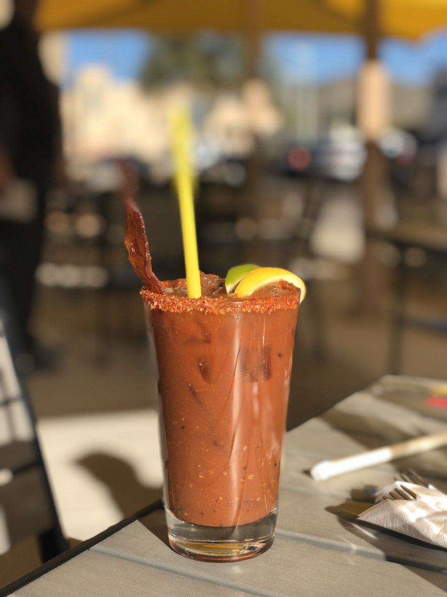 MarcussenJeff's tweet photo. Welcome to the neighborhood @EatAtOverEasy #Scottsdale #Ancala #SpicyBloody https://t.co/sJXy9hURNH