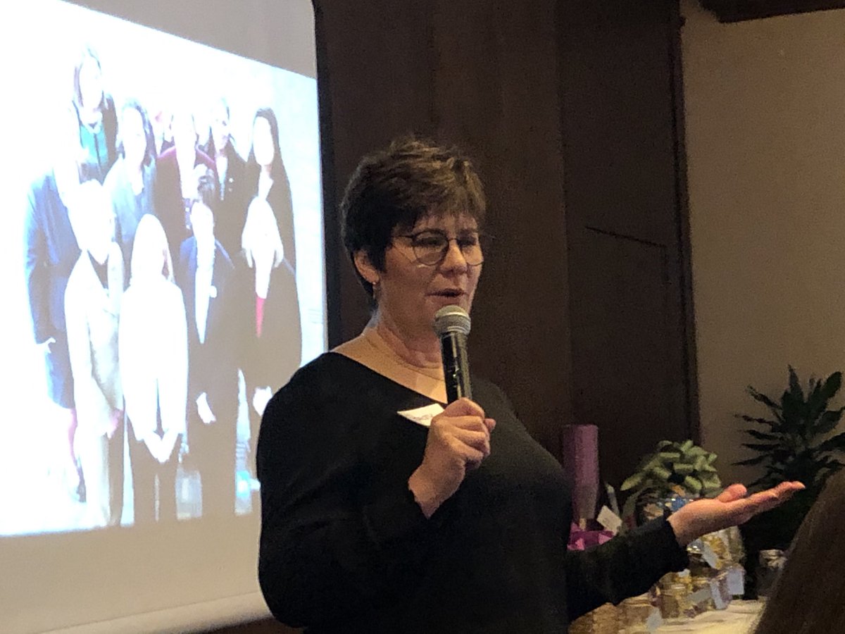 CSusanHowes's tweet photo. ⁦@staceydel⁩ describes her powerhouse board when she was ⁦@SWEtalk⁩ President FY14 at ⁦@swehouston⁩ 40th anniversary celebration and scholarship fundraiser https://t.co/KKjzcnAgEj