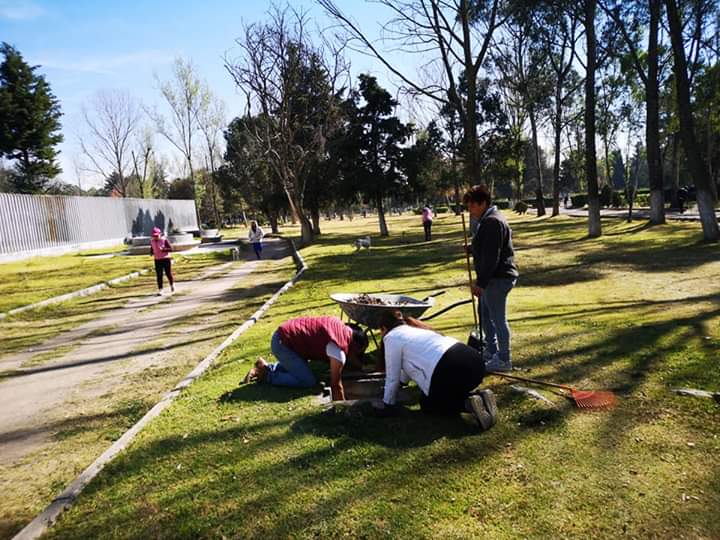 AbracemosP's tweet photo. En jornada de limpieza de vecinos https://t.co/TfcOgldRe8