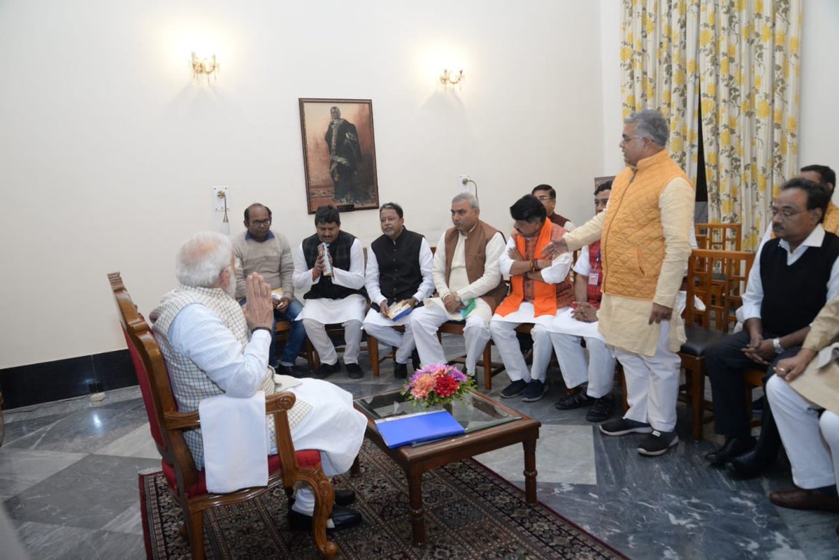 Dilip Ghosh (Modi Ka Parivar) tweet media