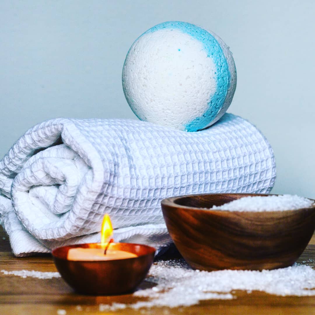 AurorainLegacy's tweet photo. When #HOME is the best place to be during a cold snap.ββπ
Stay cozy #Calgary. π₯
~
#homespa #yycliving #yycnow
#calgaryrealestate #calgaryhomes #calgarybuilder #ArmourDevelopments #Auroratownhomesatskypointe https://t.co/aBUeX3biTt