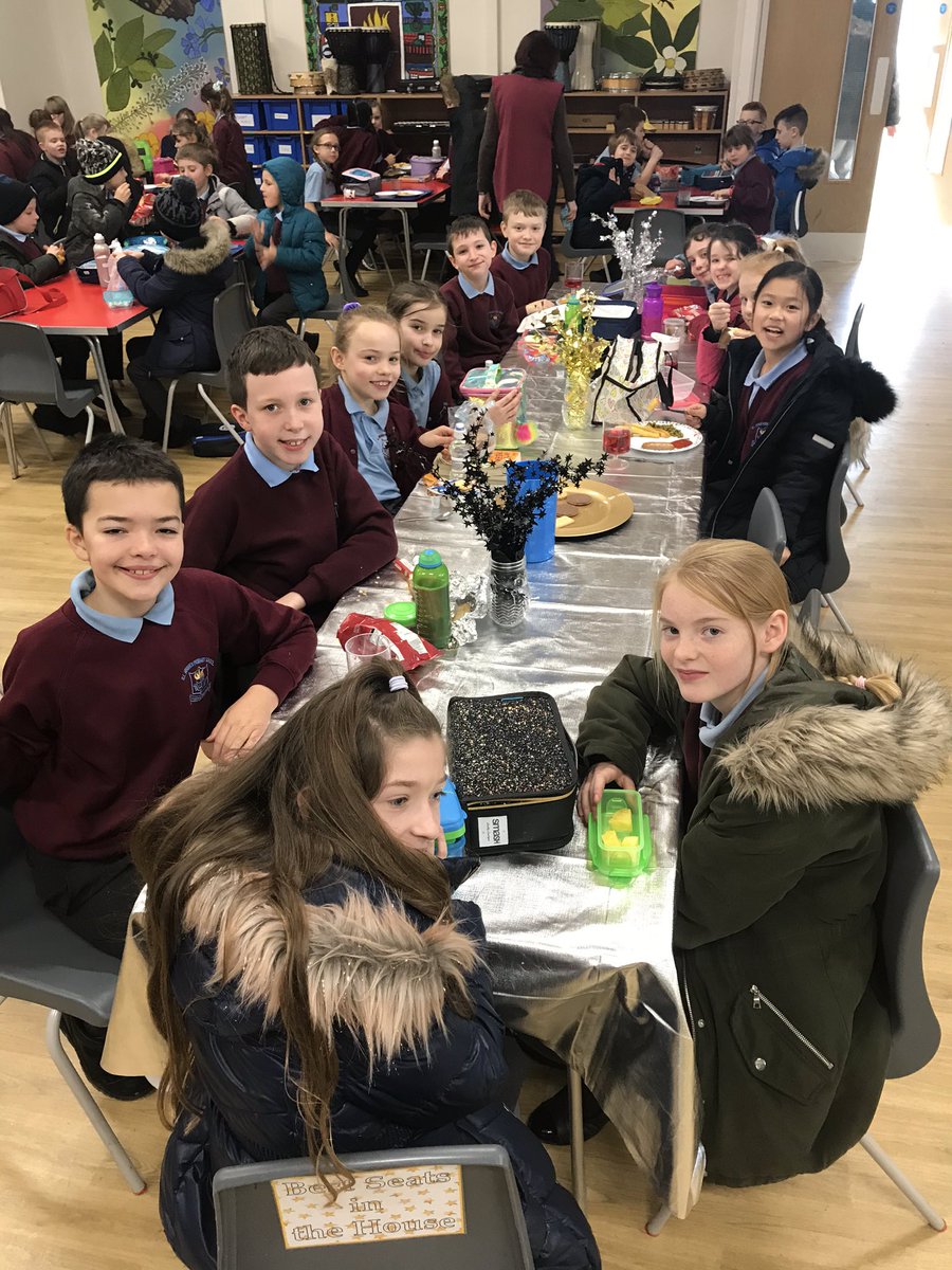 mrsmhclass's tweet photo. Well done to all our Best Seats in the House winners! 👏🏼👏🏼 https://t.co/BeQKhNIJth