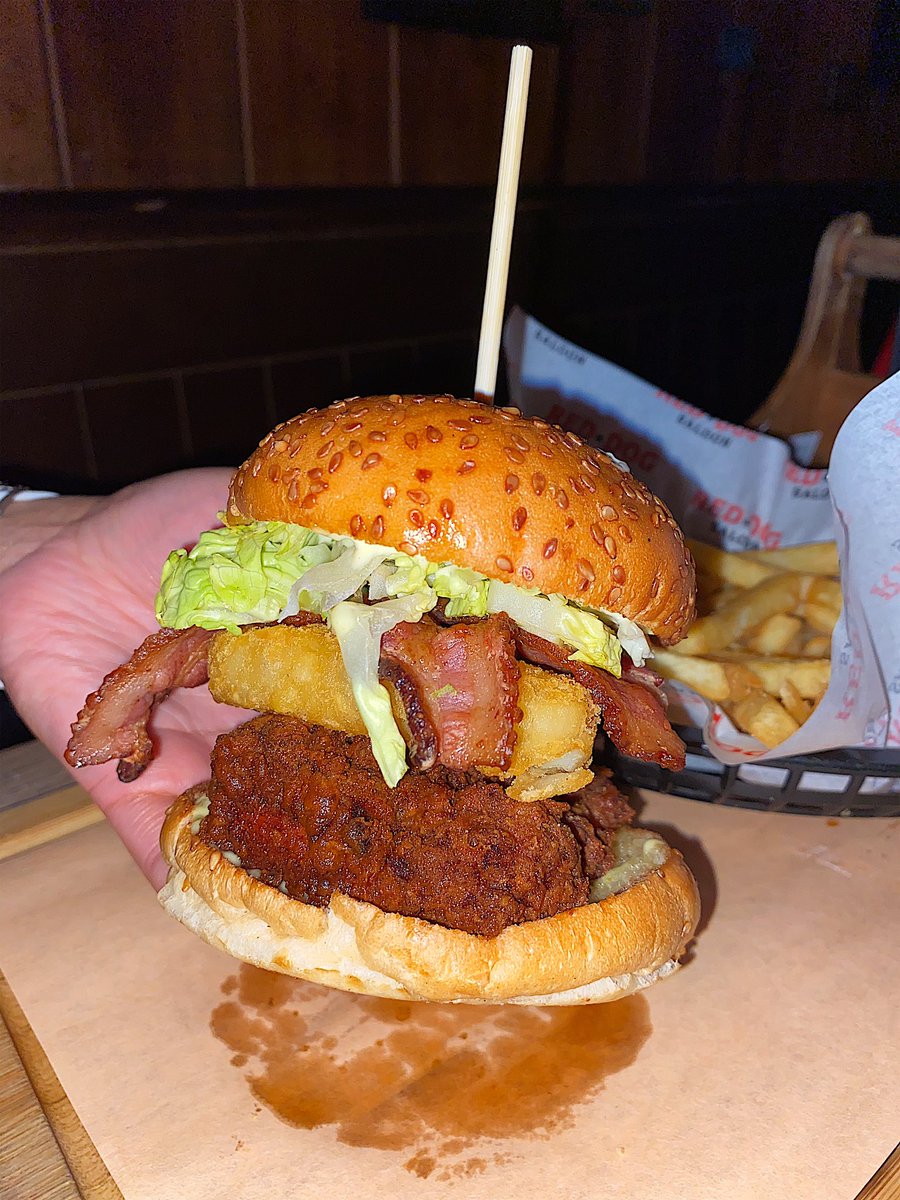 Even though January was supposed to be a 'healthy month' I couldn't resist a these burgers and I don't regret it one bit  want a cheat day? Try Red Dog Saloon 
