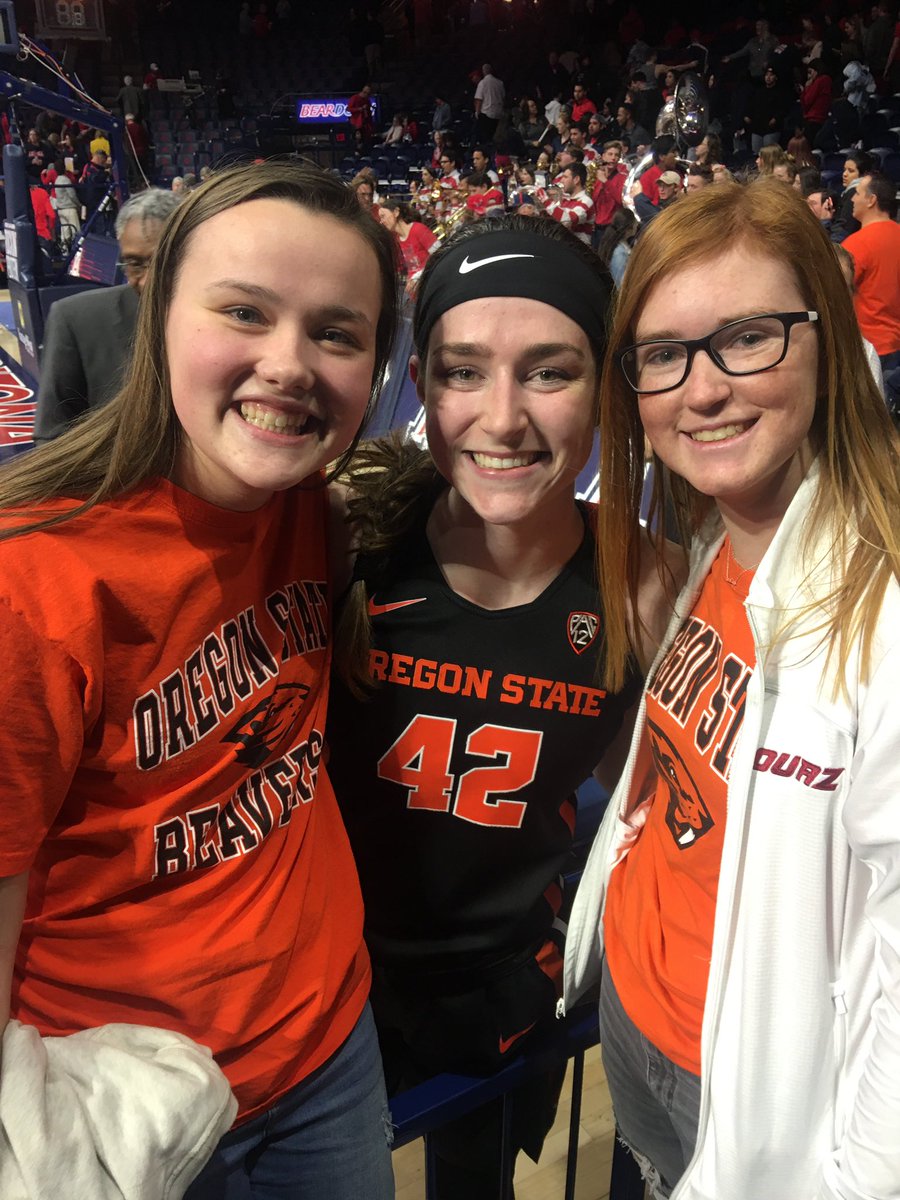 dkbspartan's tweet photo. Beavers win a nail biter and @ErinKooser and @_emmajohnson13 got to see the game and cheer on Kennedy. https://t.co/H2u6k4FSzV