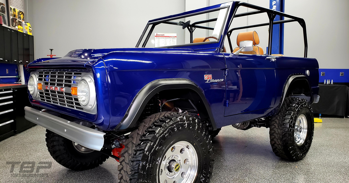 tomsoffroad76's tweet photo. We had the opportunity to be one of the many sponsors on this 1966 Bronco, built by the talented crew at the SEMA Garage. It will be auctioned off on Bring A Trailer, the auction ends 1/13/19.
#tbp #tomsbroncoparts #semagarage #semacares #fordbronco #auction #goodcause https://t.co/TOTRvP9boF