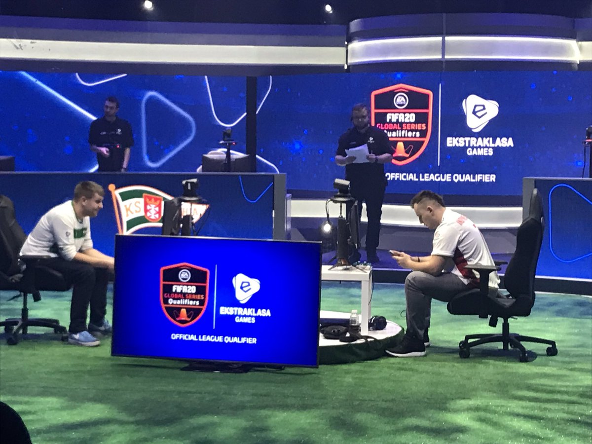 Remis 1-1 w starciu z Górnikiem Zabrze. Trudna sytuacja w grupie.