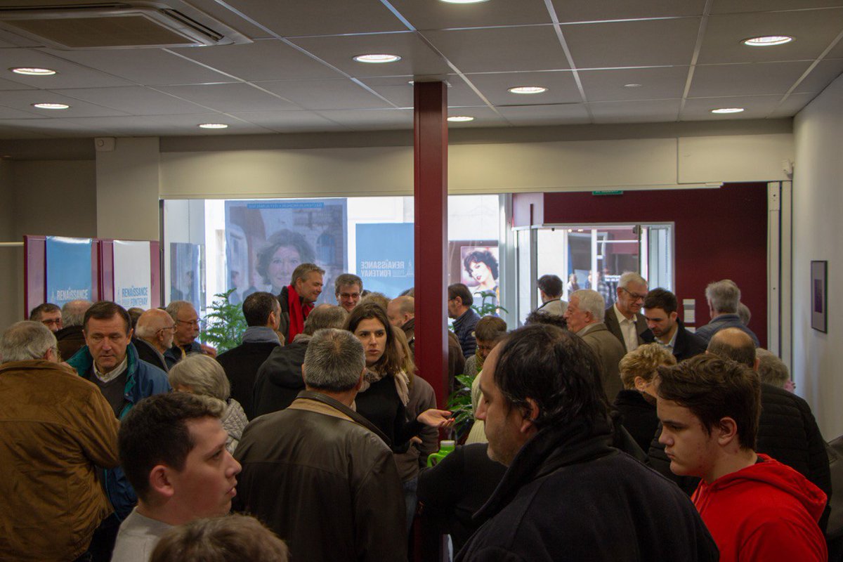 RenaissanceFLC's tweet photo. [INAUGURATION DU LOCAL DE CAMPAGNE ⛲️]

Ce samedi, Dominique VERHAEGHE-GRILLO, entourée par ses colistiers et d’une bonne soixantaine de sympathisants, a inauguré le local de campagne de la liste. 🏢

📍23 rue de Blossac à Fontenay-le-Comte (ancien Centr’Optique) https://t.co/WOI8atGa1A