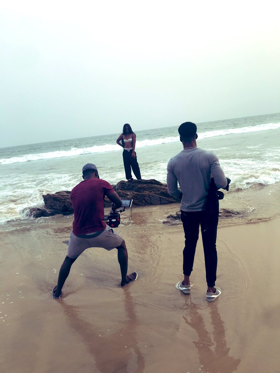 Dreamcubegh's tweet photo. Guys, y'all check out some bts from our lifestyle shoot yesterday. Expect an epic final cut🔥 #blackmagicursaminipro 4.6kG2 #commercial #fashion #beach #Ghana 
Muse: @OpheliaSwayne https://t.co/7UzQBuEotn